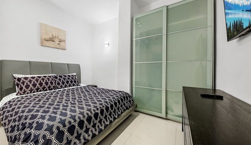 Luxury Penthouse, 3 Bedrooms, Balcony, Ocean View