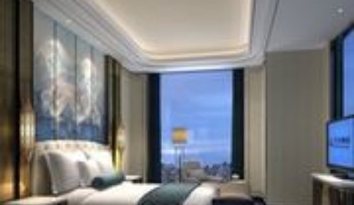 Grand Deluxe King Room