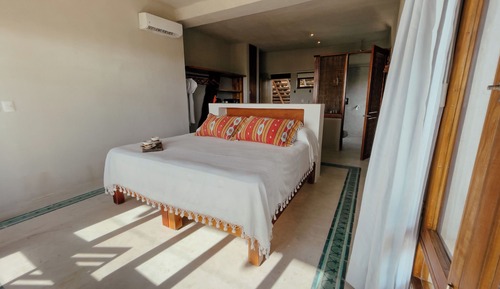 Casa Pocna Family Oceanview suite A/C