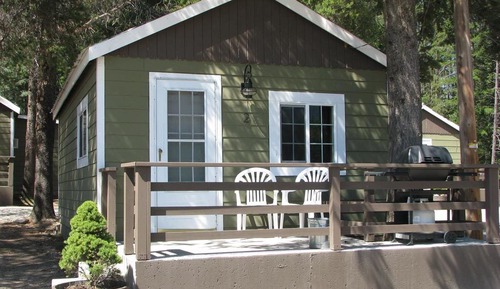 Cabin 2, 1 Queen Bed, Kitchenette