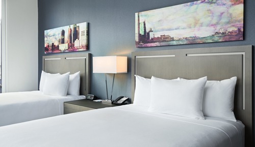 Room, 2 Queen Beds, Accessible (With Tub)