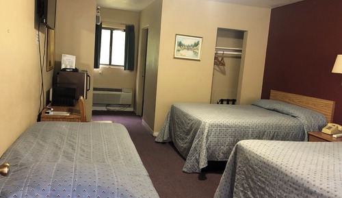 Triple Room, Multiple Beds, Non Smoking