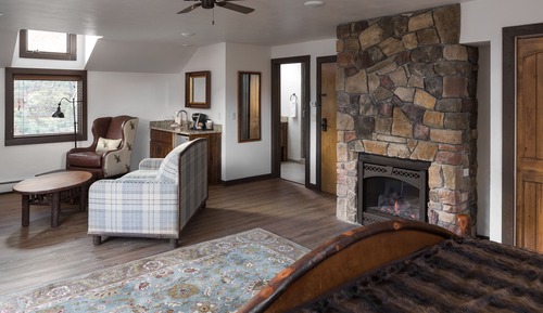 Panoramic Suite, Fireplace, River View (Adults Only)