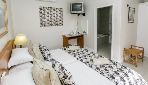 Standard Room, 1 Bedroom (Standard Room Twin)