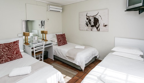 Standard Room, 1 Bedroom (Standard Room - 3 Singles)