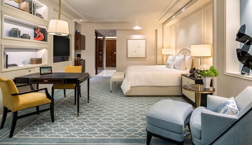 Deluxe Room, 1 King Bed, Non Smoking (High Floor)