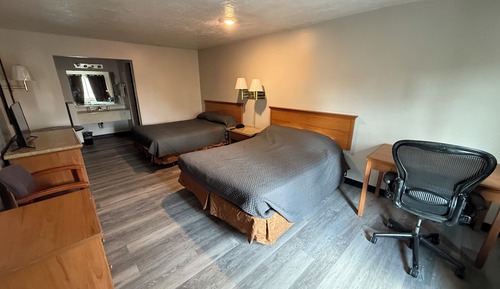 Room, 2 Queen Beds, Non Smoking