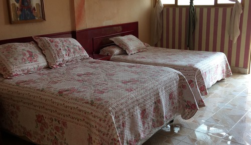 Economy Triple Room