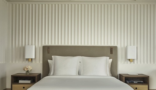 Club Room, 1 King Bed, Non Smoking