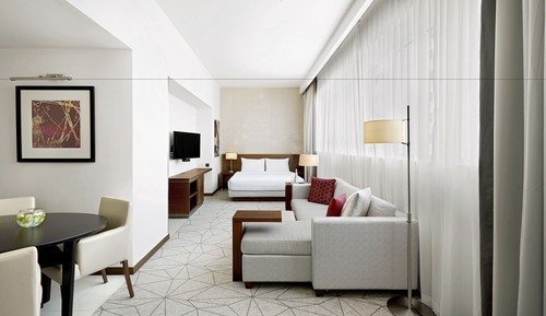 One Bedroom Apartment with Kitchen  Complimentary Transfer to Deira City Center, Outlet Mall