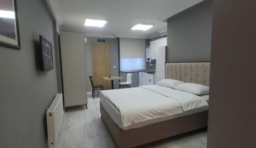Family 3 Rooms