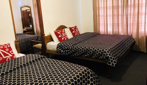 Family Room, 2 Bedrooms
