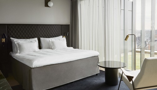 Deluxe Room, 1 King Bed