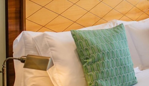 Standard Small Room