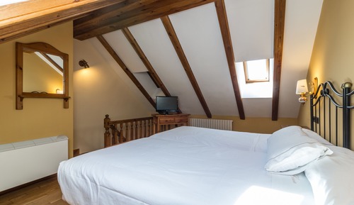 Family Duplex, 2 Bedrooms, Connecting Rooms, Tower