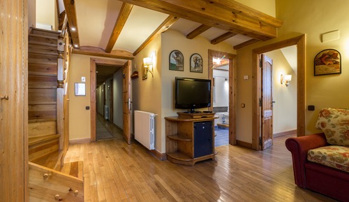 Family Suite, 2 Bedrooms, Hot Tub, Tower