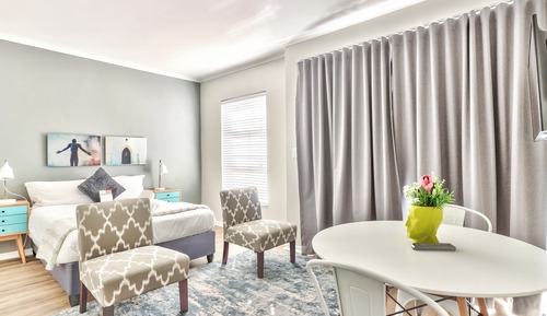 Deluxe Studio, 1 Queen Bed