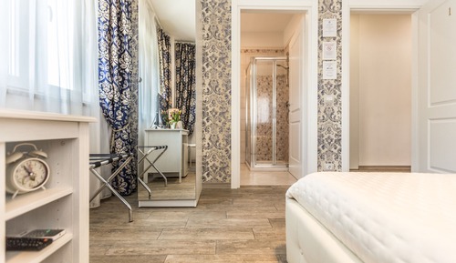 Double Room, Private Bathroom