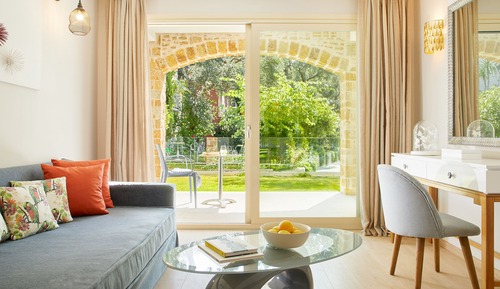 Suite, Garden View (Verdant)