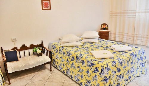 Standard Triple Room - Payment with bank transfer only