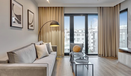 Deluxe Apartment