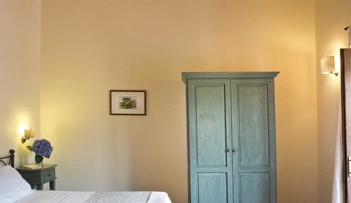 Superior Room, 1 Queen Bed, Non Smoking, Vineyard View
