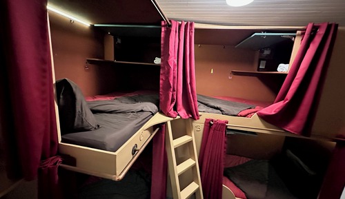 Basic Shared Dormitory, Mixed Dorm