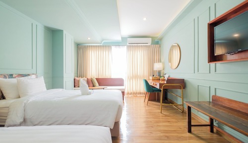 Deluxe Twin Room