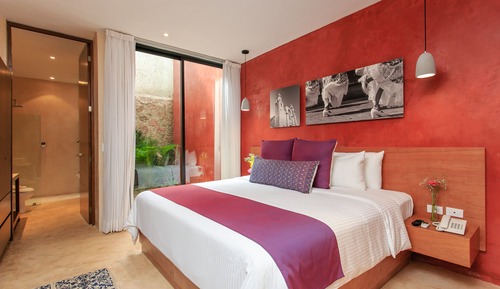 Deluxe Room, 1 King Bed