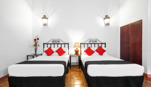 Standard Room, 2 Double Beds