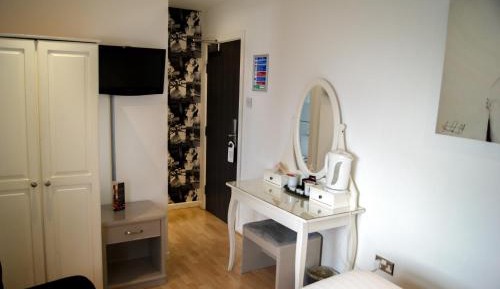 Compact Double Room