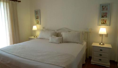 One-Bedroom Apartment Free Wifi