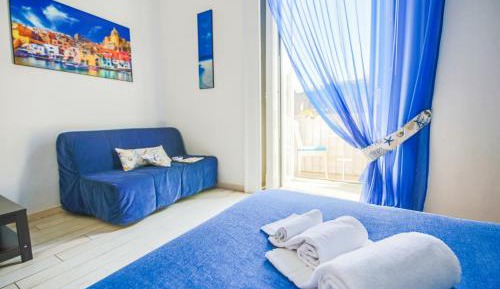 Quadruple Room with Private Bathroom