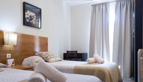 Double or Twin Room with Private Bathroom