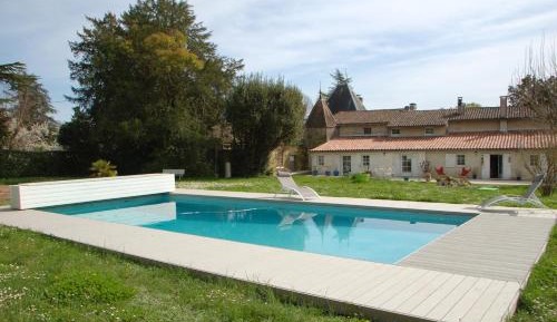 Suite with Pool View