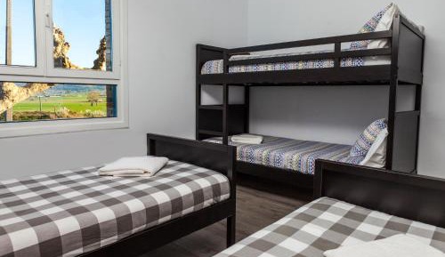 Quadruple Room with Private Bathroom