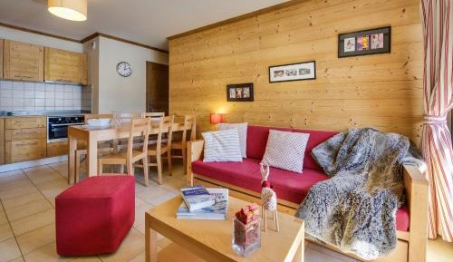 Two-Bedroom Apartment (6 Adults) with Spa Access