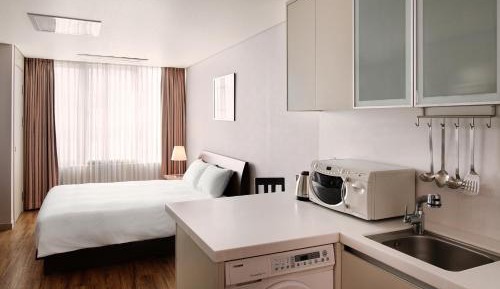  Superior Double Bed (1 Double Bed)