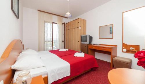 Double Room with Balcony and Sea View