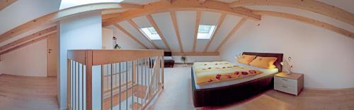 Apartment - Split Level