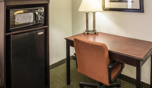 King Room - Non-Smoking