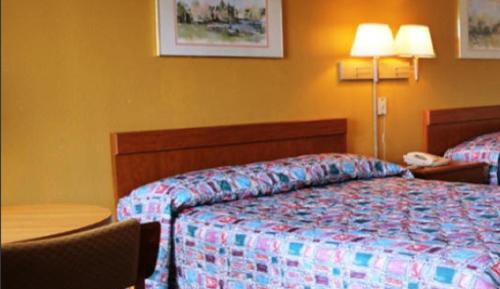 Double Room with Two Double Beds - Non-Smoking