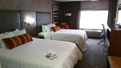Queen Room with Two Queen Beds - Pet Friendly