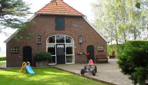 Seven-Bedroom Holiday Home