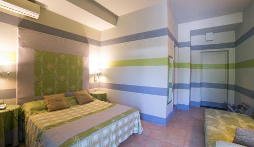 Comfort Triple Room