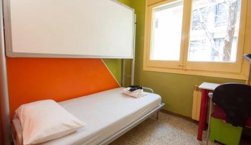 Standard Single Room with Private Bathroom