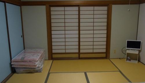 Japanese-Style Room