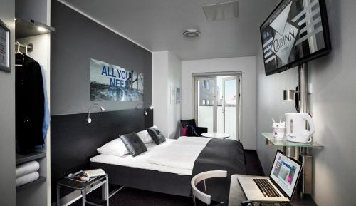 Captain Room
