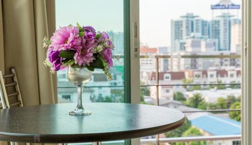 Studio with Balcony