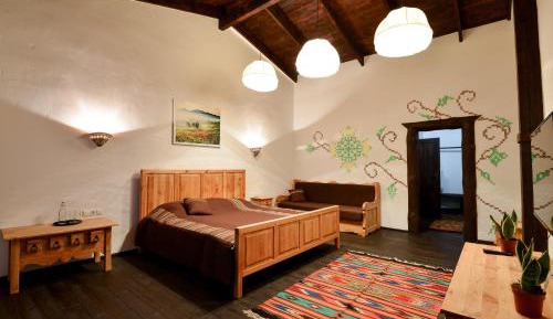 Large Double Room